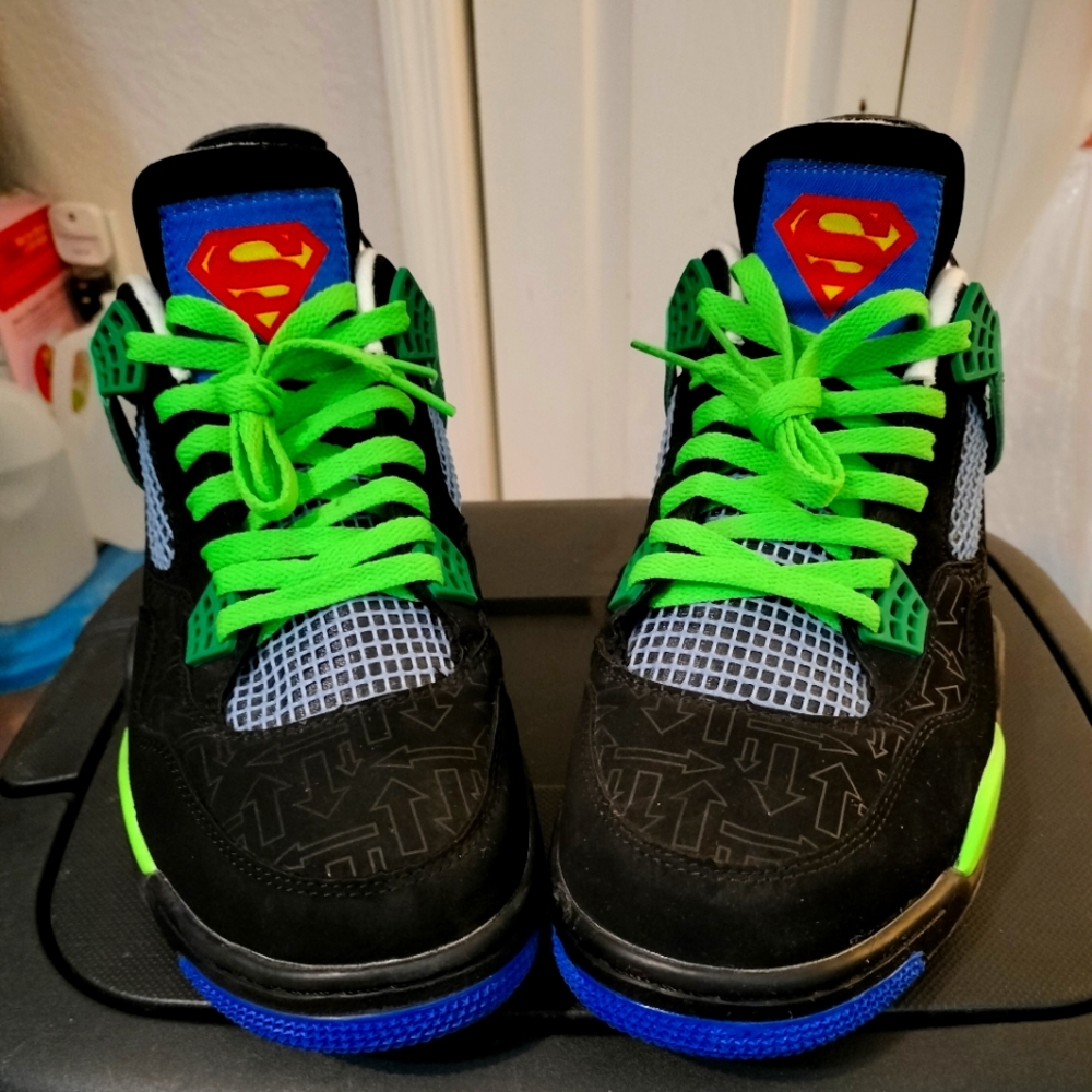 Jordan Retro 4 Superman Special Edition🦸